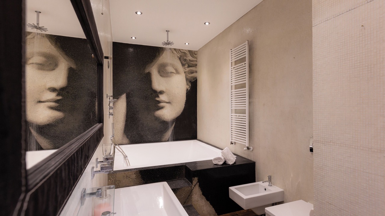 Photo of Bathroom in Laglio