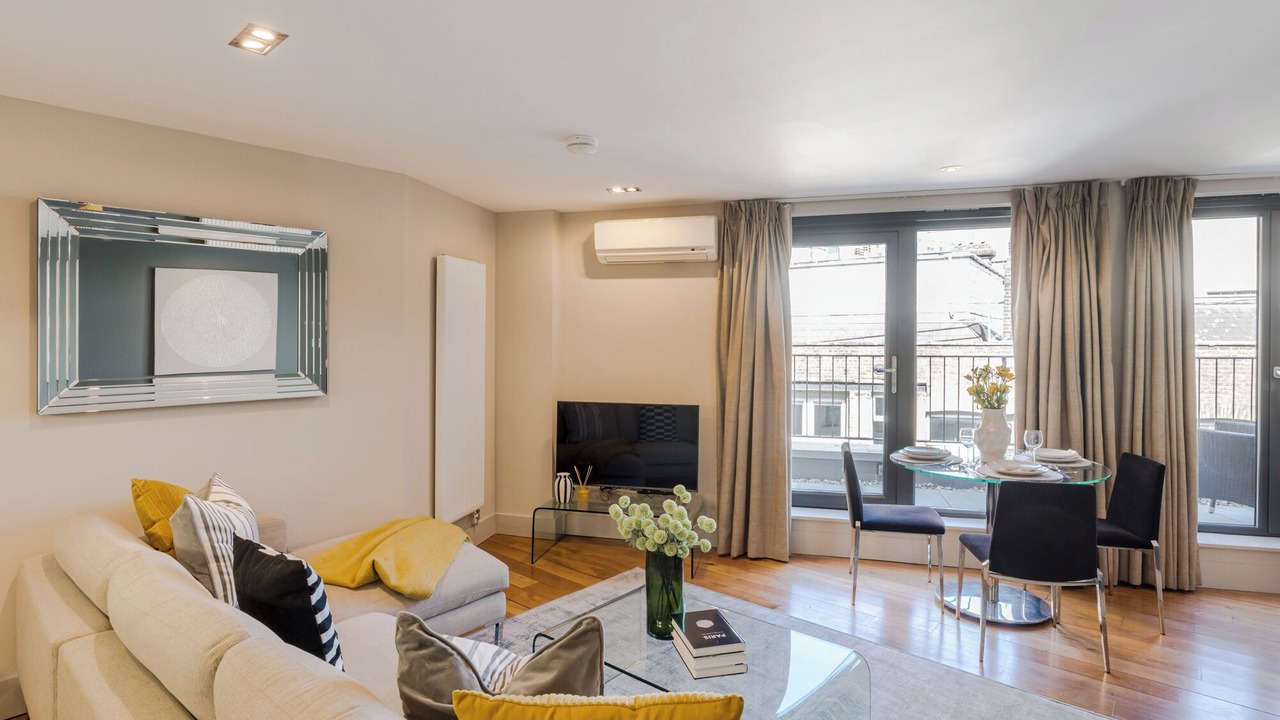 Photo of Livingroom in Bridge