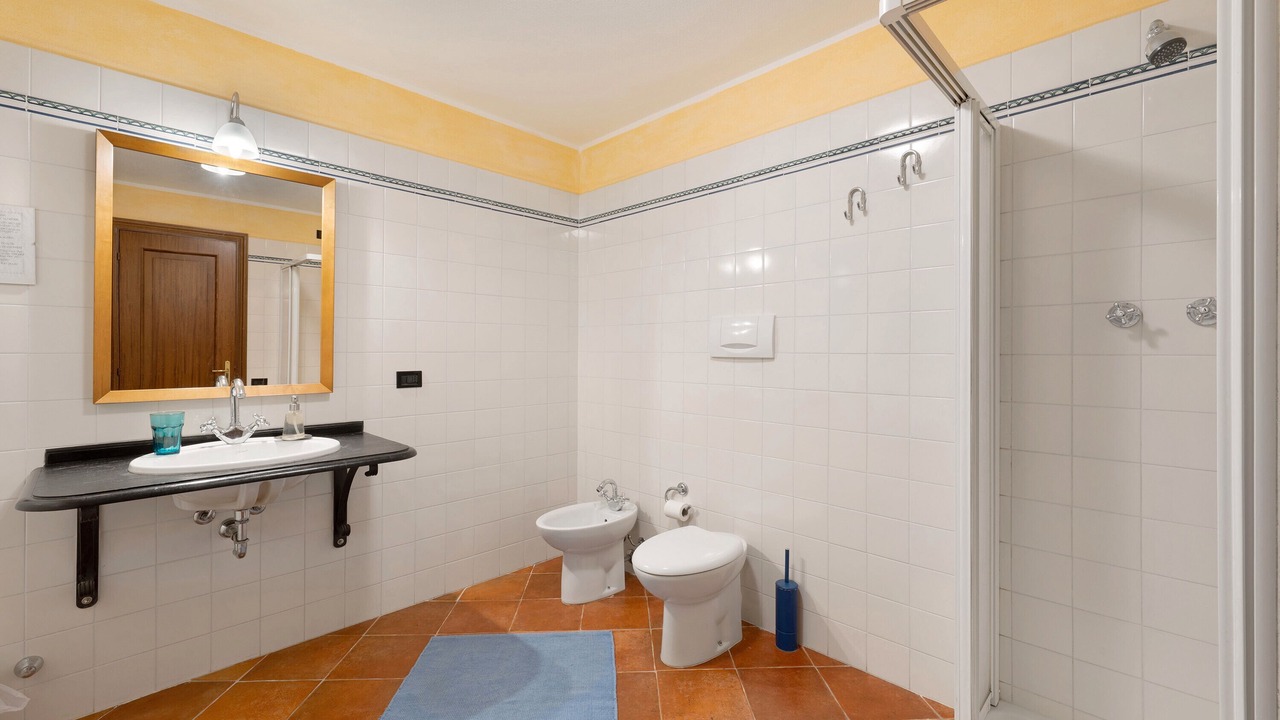 Photo of Bathroom in Castiglione Chiavarese