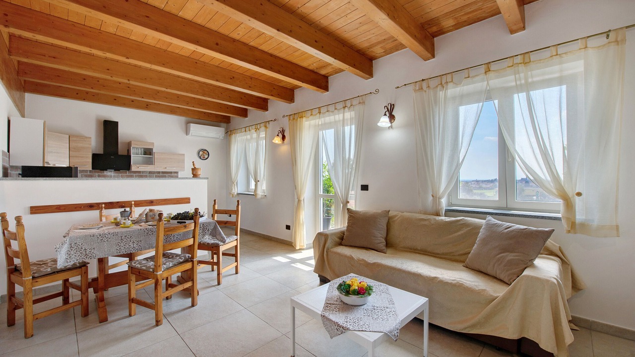 Photo of Livingroom in Chieri