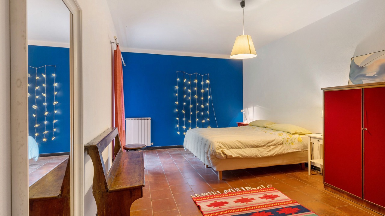 Photo of Bedroom in Castiglione Chiavarese