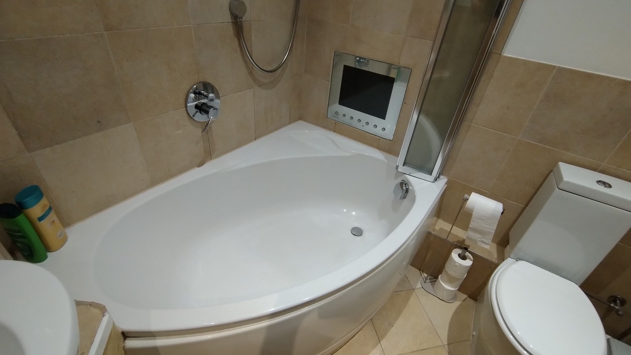 Photo of Bathroom in Reading