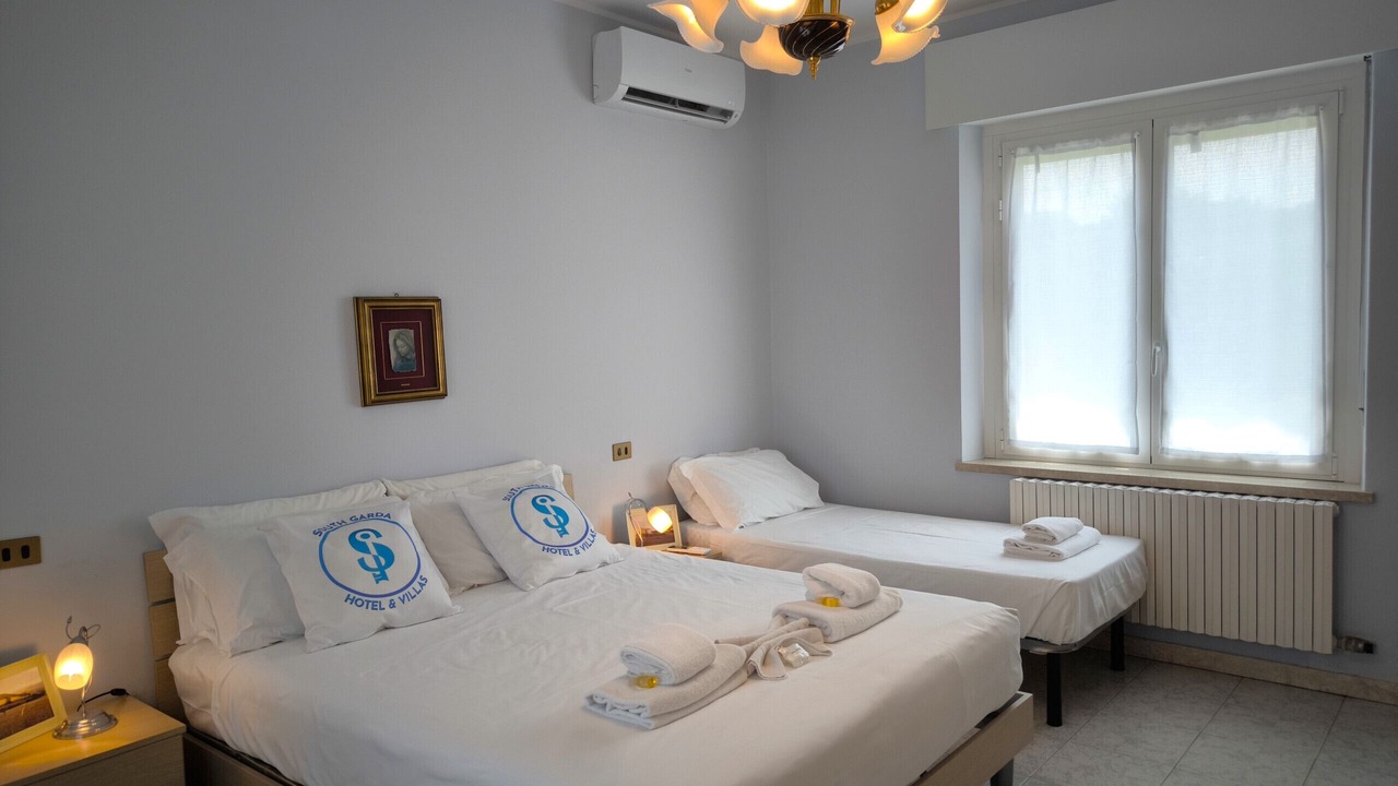 Photo of Bedroom in Peschiera del Garda