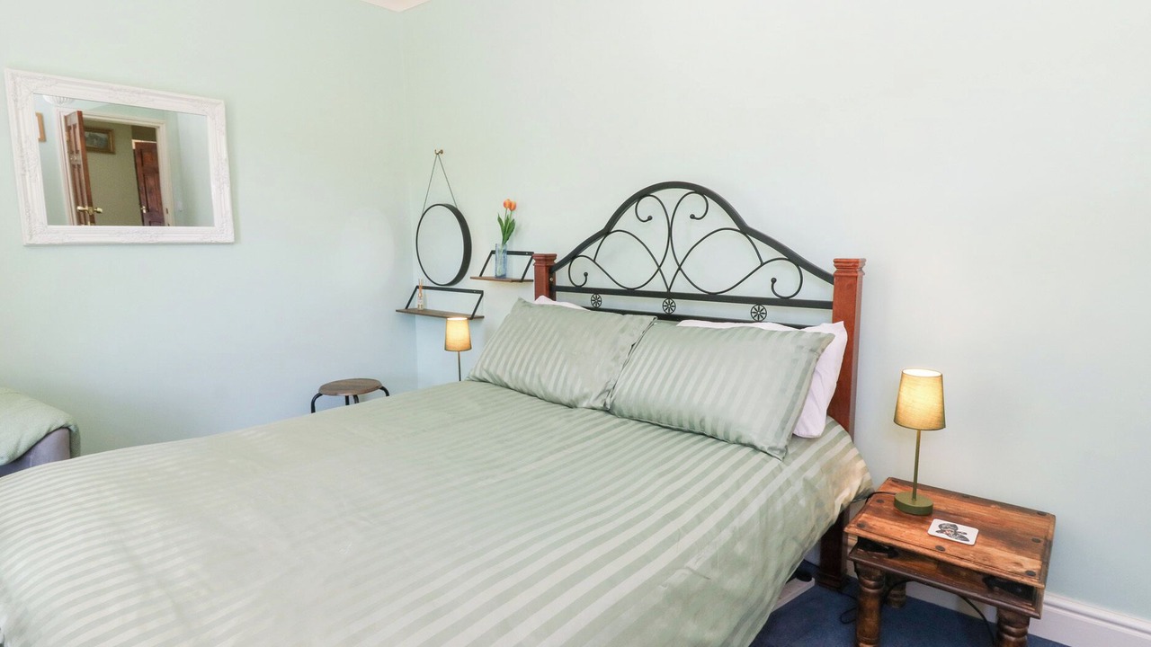 Photo of Bedroom in Margam