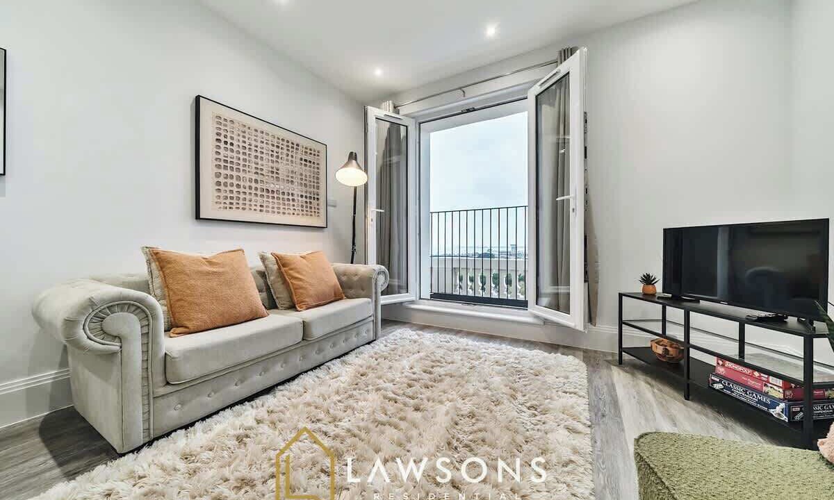 Photo of Livingroom in Portsmouth