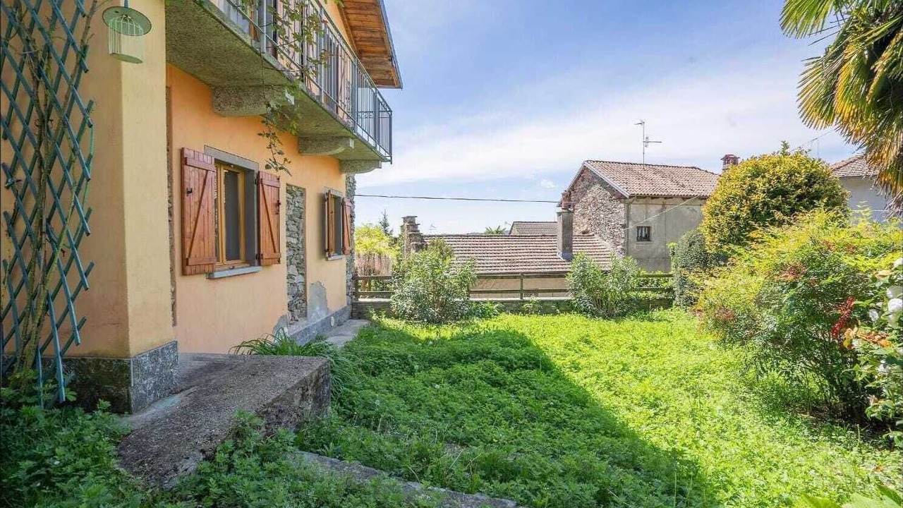 Photo of Outdoor in Ameno