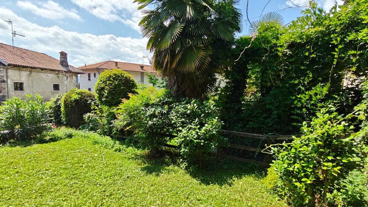 Photo of Outdoor in Ameno