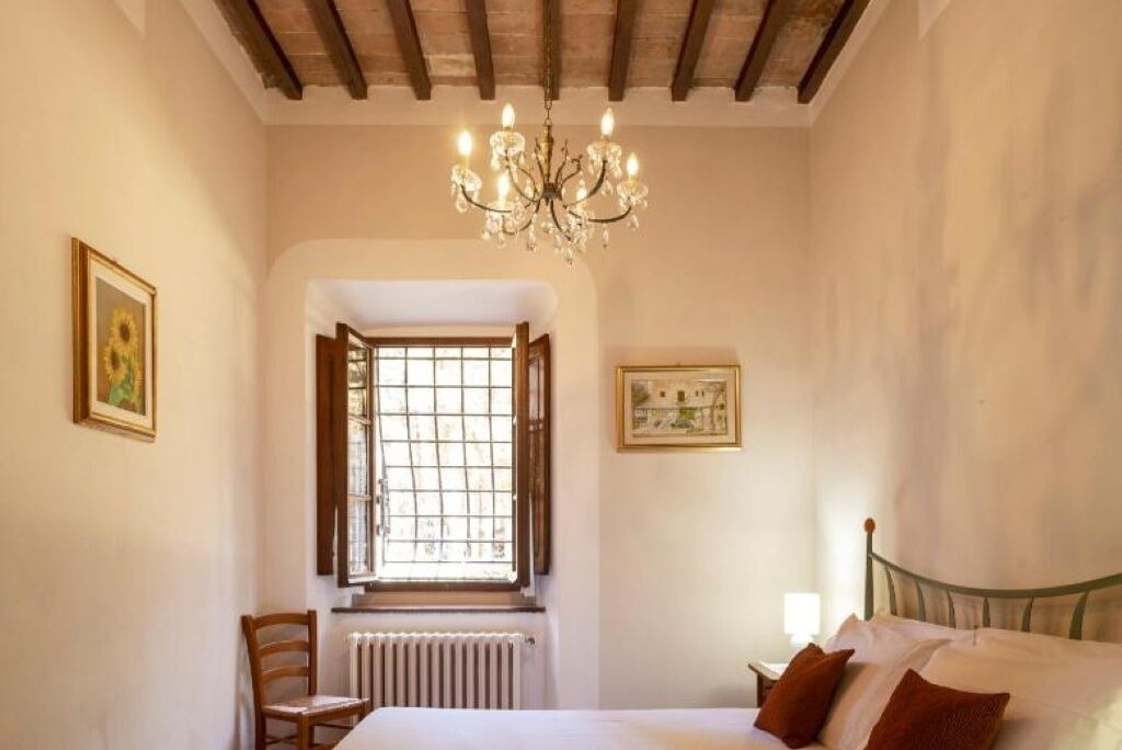 Photo of Bedroom in Montespertoli