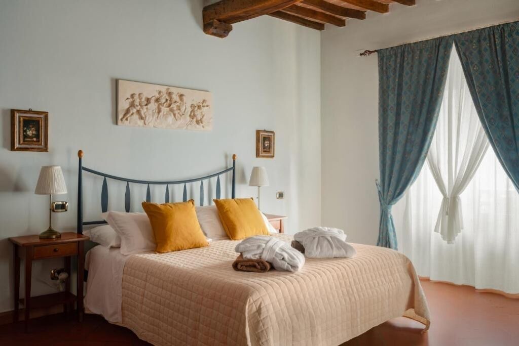 Photo of Bedroom in Montespertoli