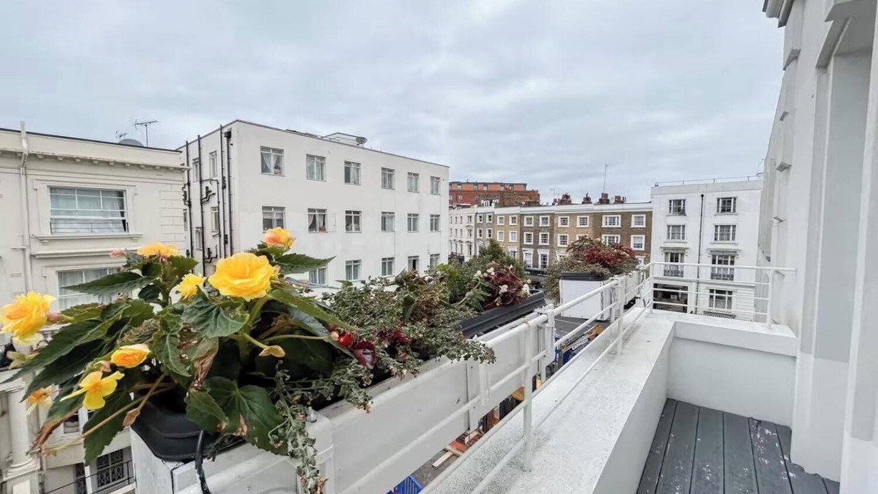 Photo of Outdoor in Bayswater