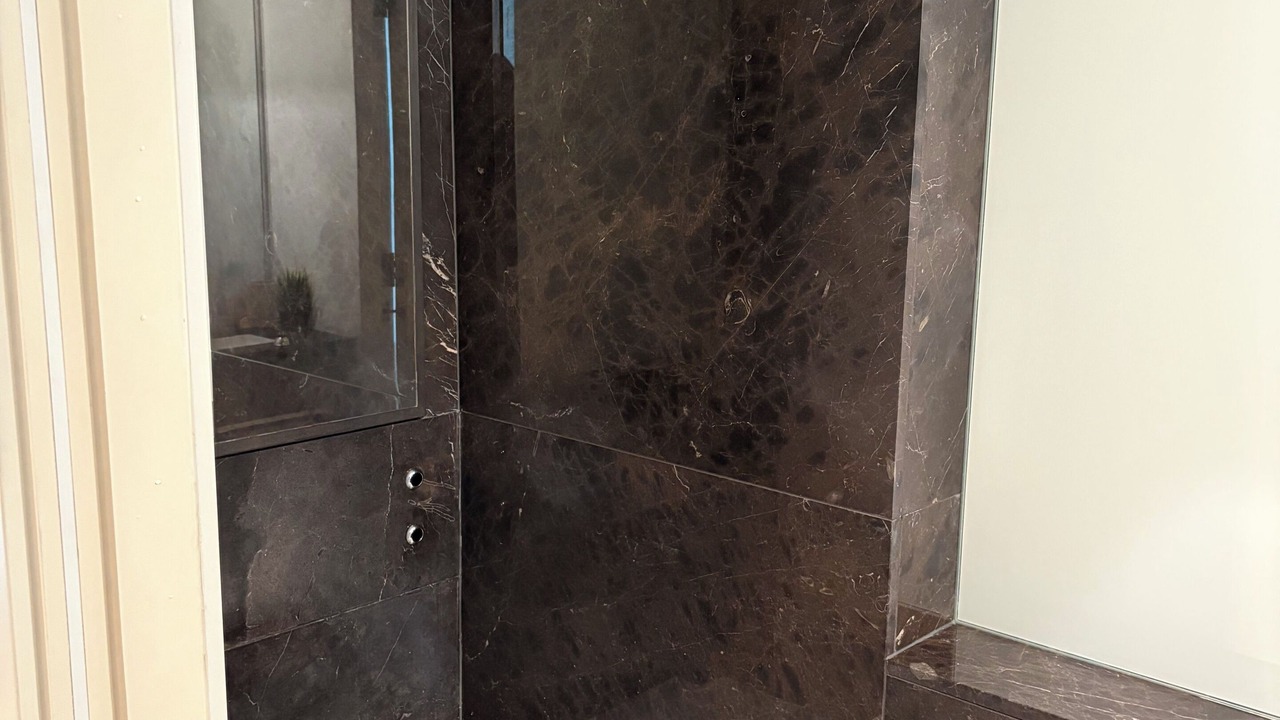 Photo of Bathroom in Canary Wharf