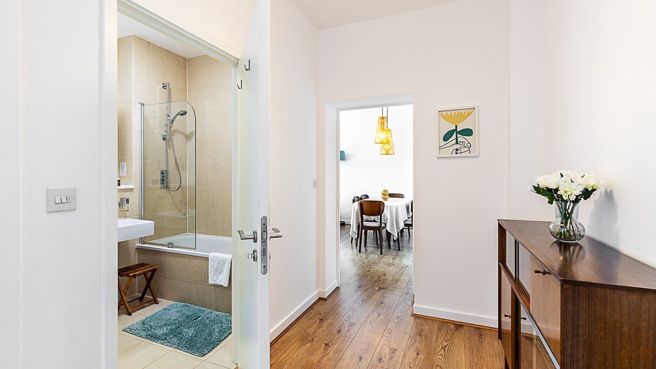 Photo of Bathroom in Prince's