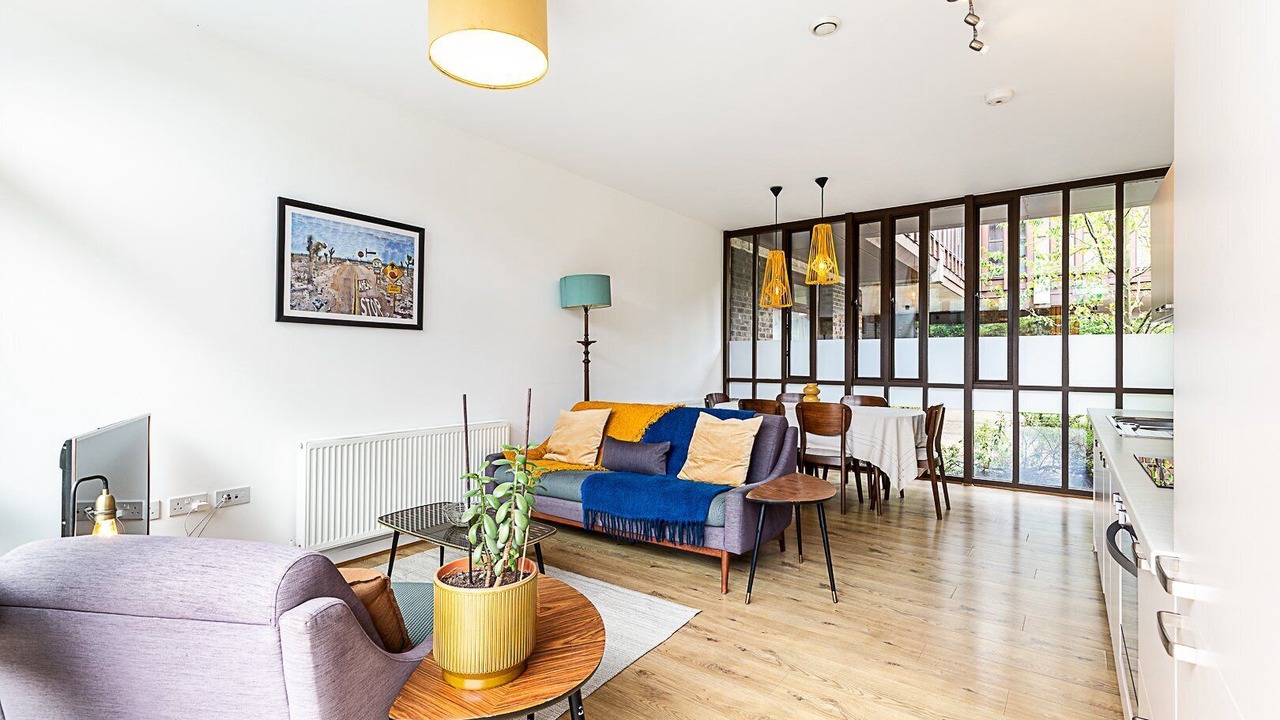 Photo of Livingroom in Prince's