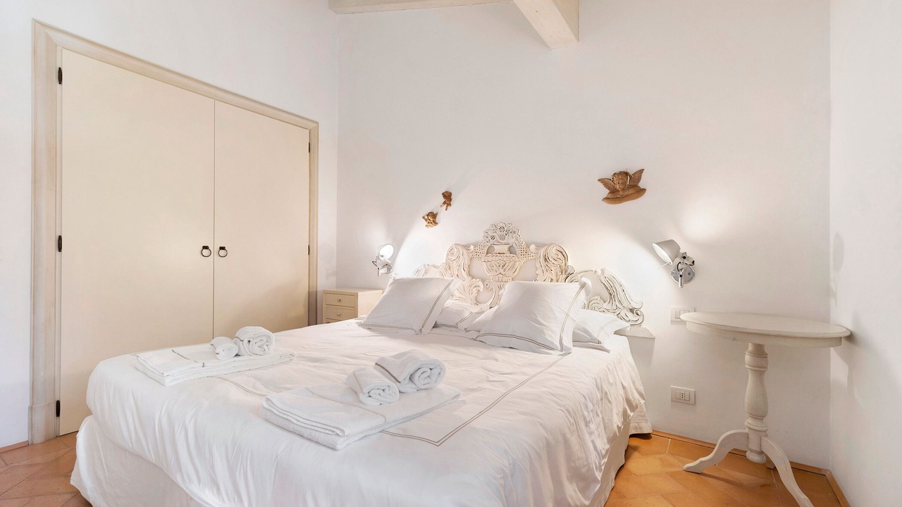 Photo of Bedroom in Puegnago del Garda