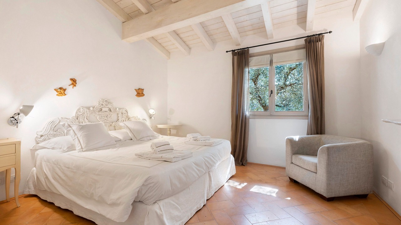 Photo of Bedroom in Puegnago del Garda