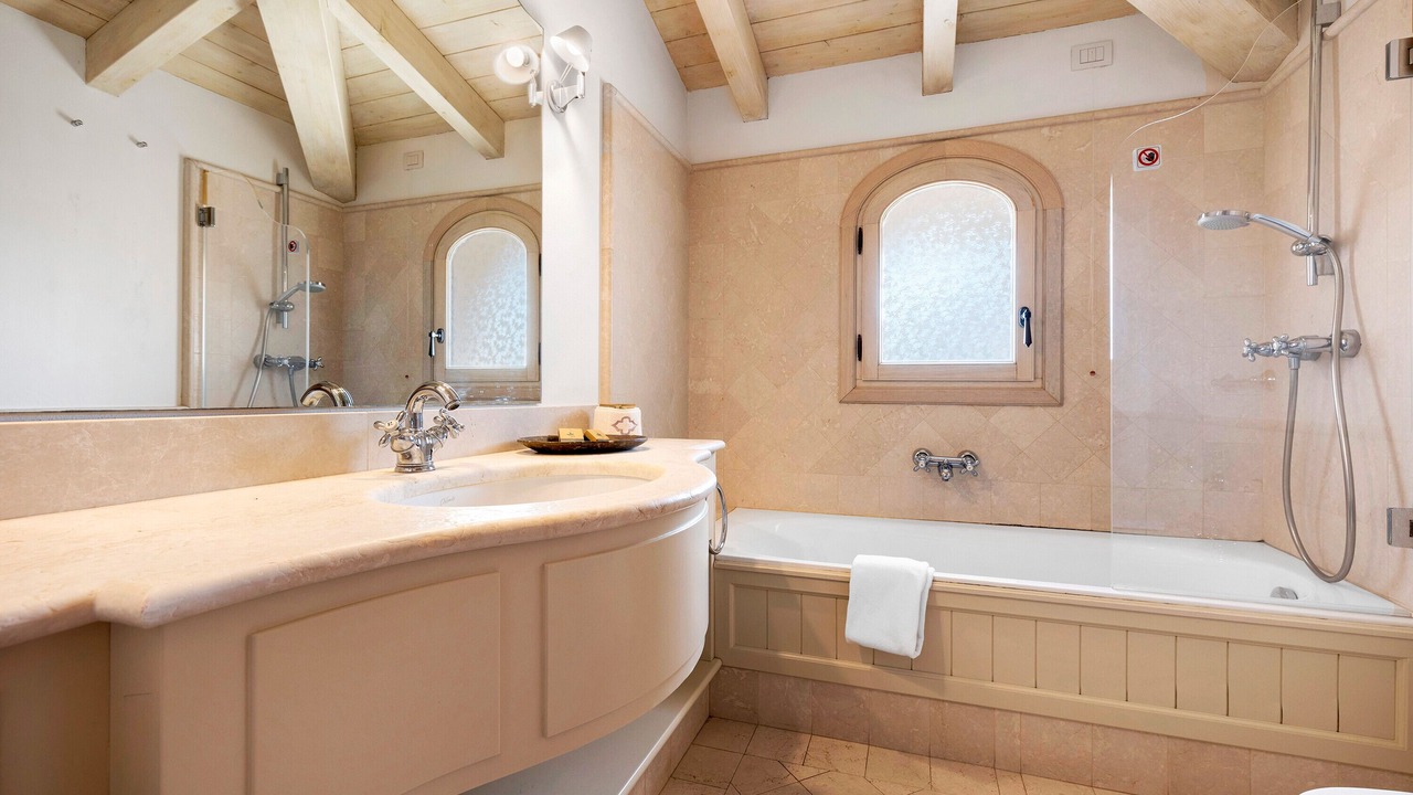 Photo of Bathroom in Puegnago del Garda