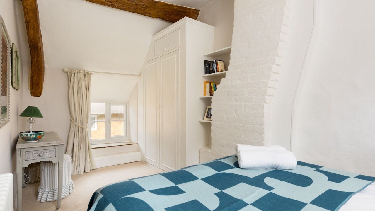 Photo of Bedroom in Bloxham