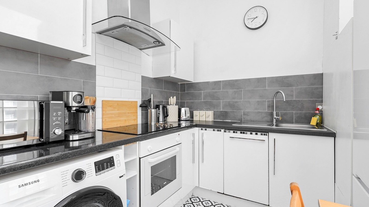 Photo of Kitchen in Weavers