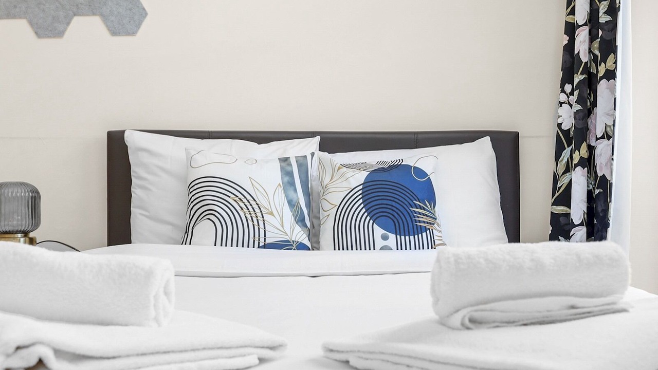 Photo of Bedroom in Weavers