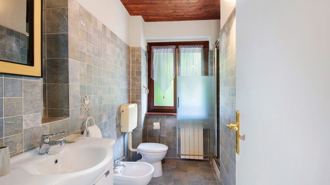 Photo of Bathroom in Castagneto Po