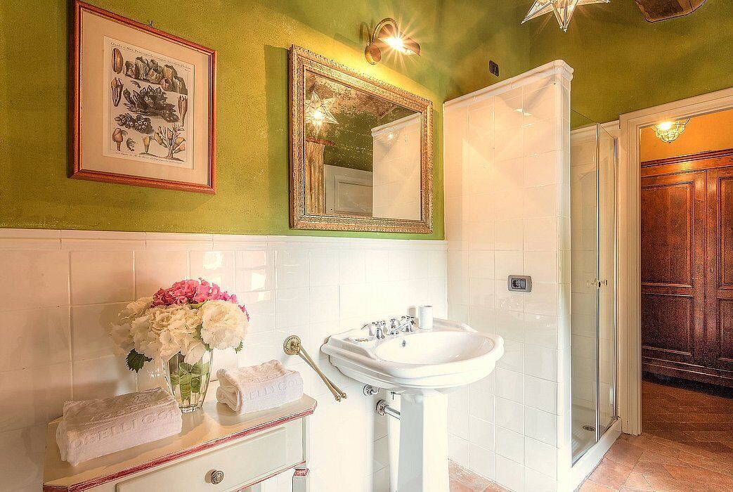 Photo of Bathroom in Badia Cantignano