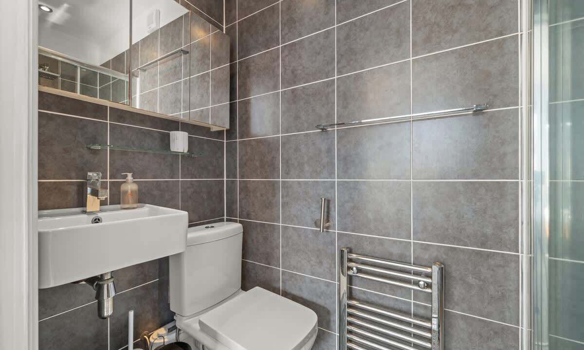 Photo of Bathroom in Reading City Centre