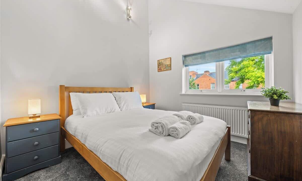 Photo of Bedroom in Reading City Centre