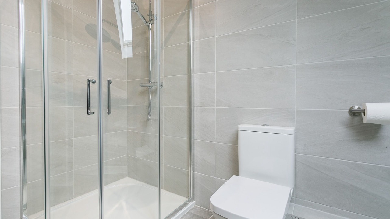 Photo of Bathroom in Rhoscolyn