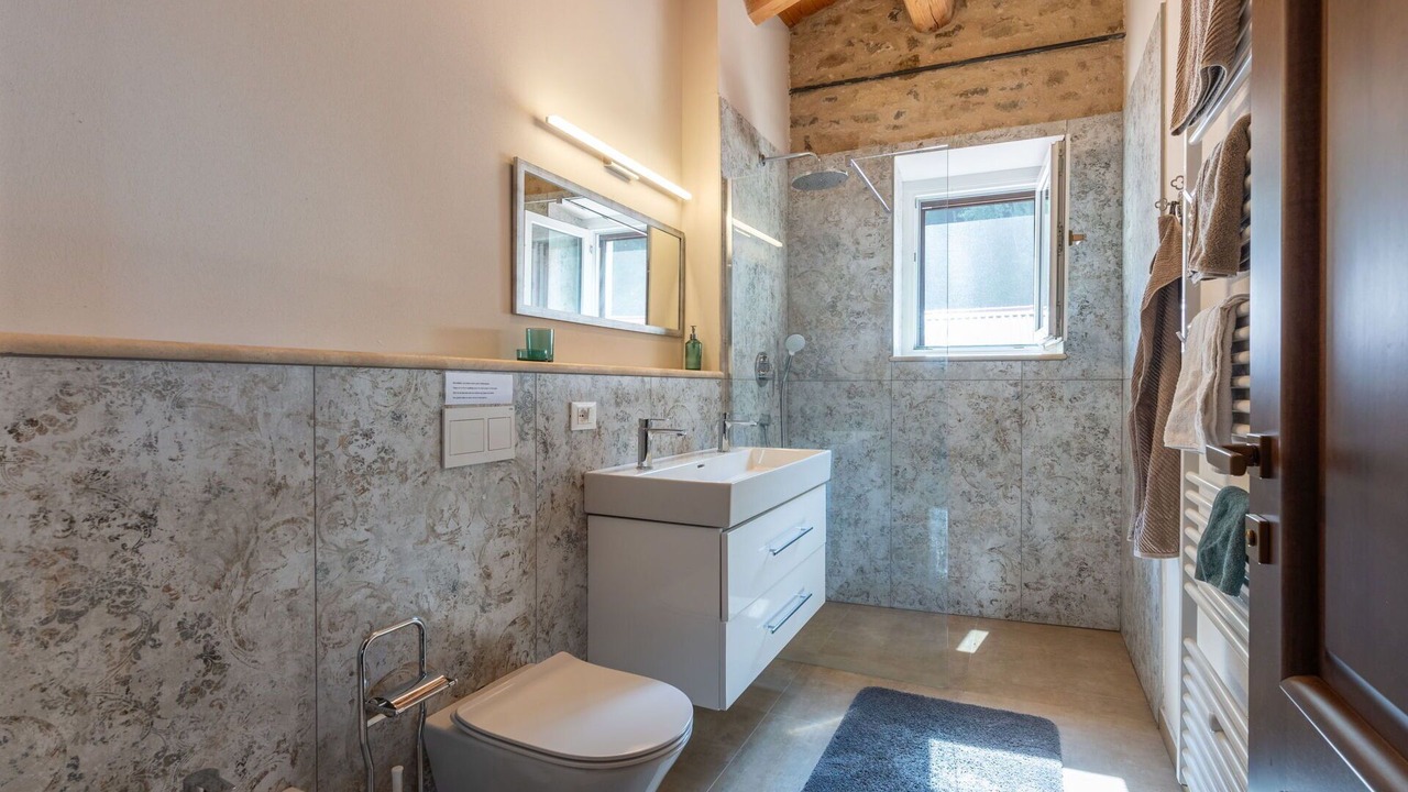 Photo of Bathroom in Somano
