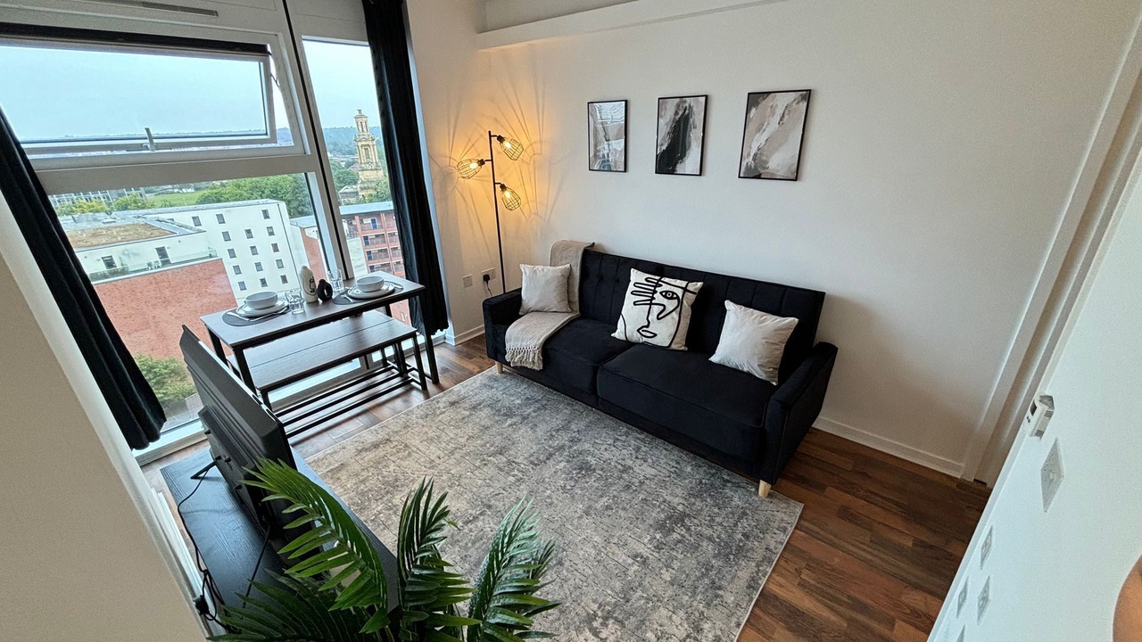 Photo of Bedroom in Birmingham City Centre