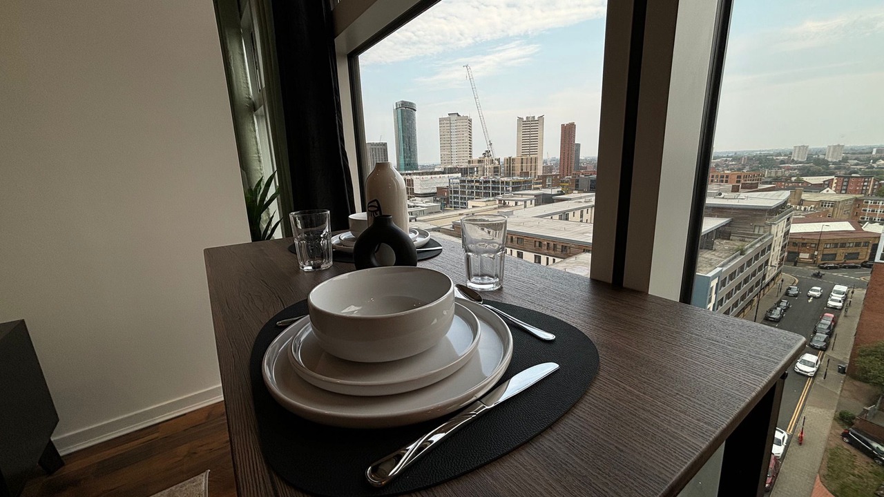 Photo of Livingroom in Birmingham City Centre
