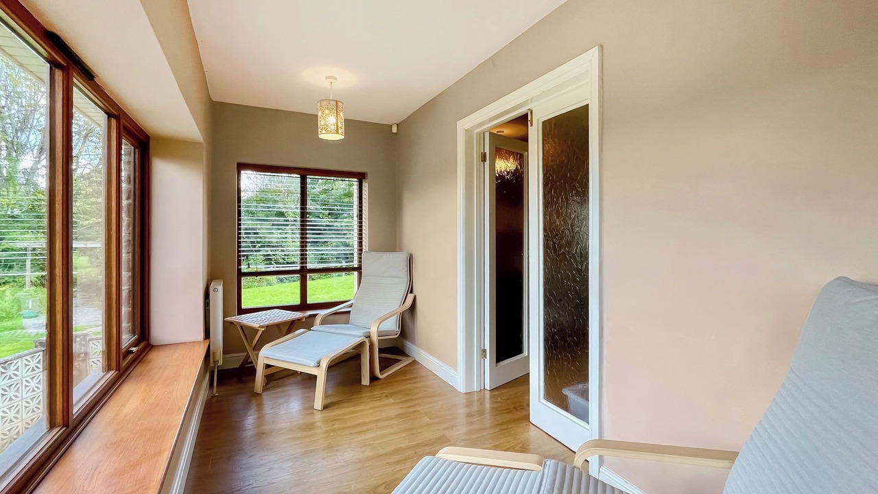 Photo of Bedroom in Compton Martin