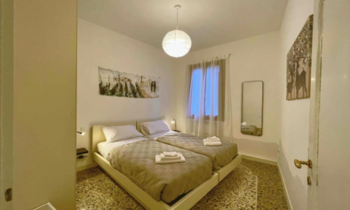 Photo of Bedroom in Santa Croce
