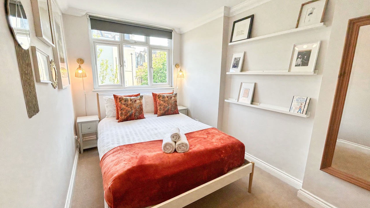 Photo of Bedroom in West Hampstead