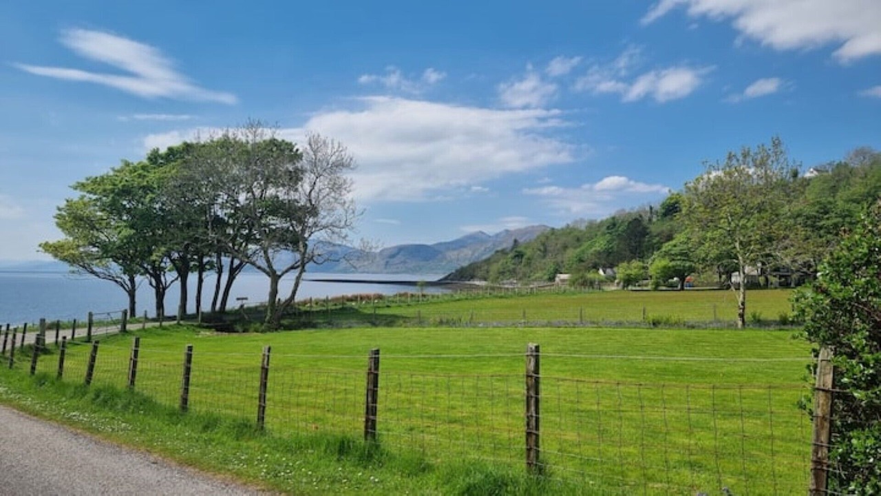 Photo of Others in West Laroch