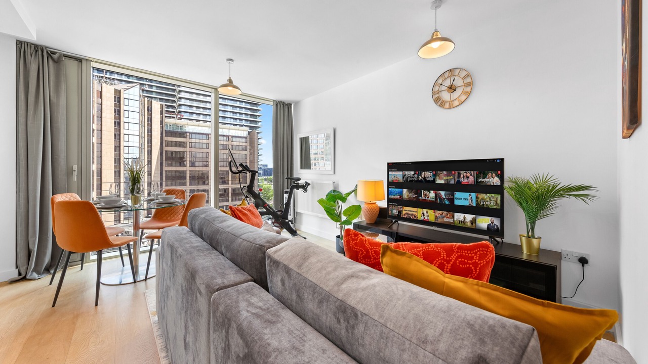 Photo of Livingroom in Canary Wharf