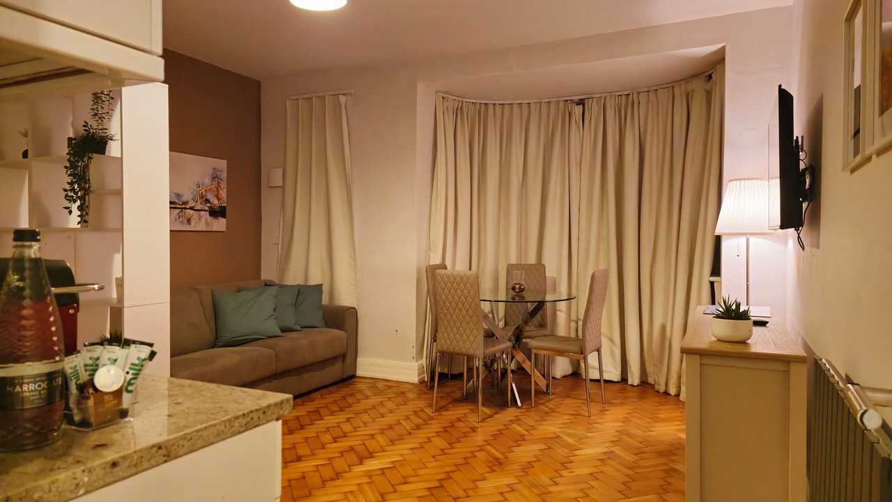 Photo of Livingroom in City of Westminster