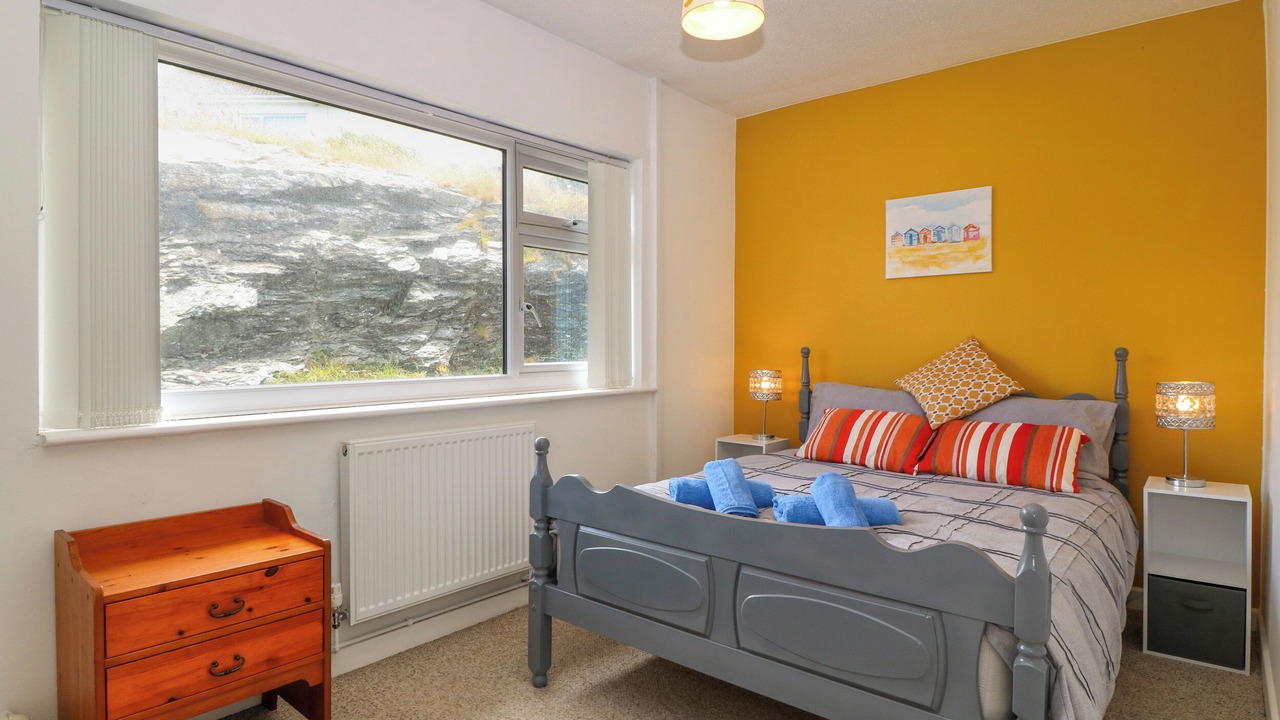 Photo of Bedroom in Caergeiliog