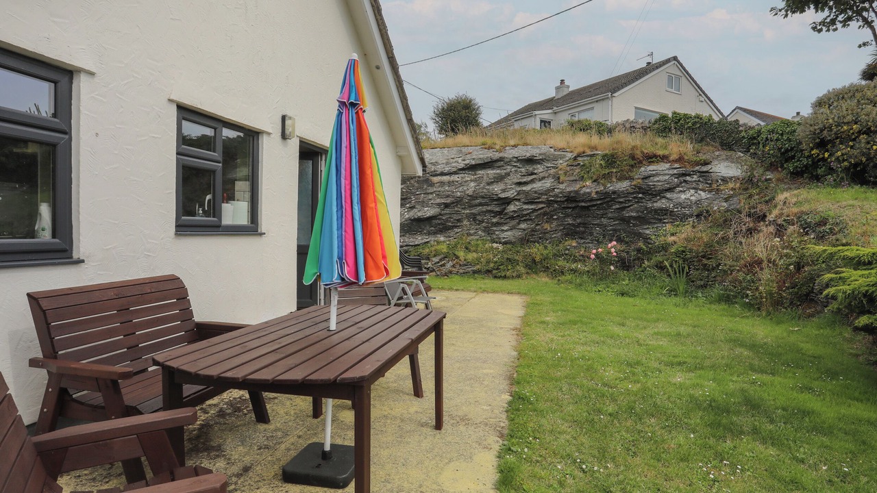 Photo of Patio Balcony in Caergeiliog