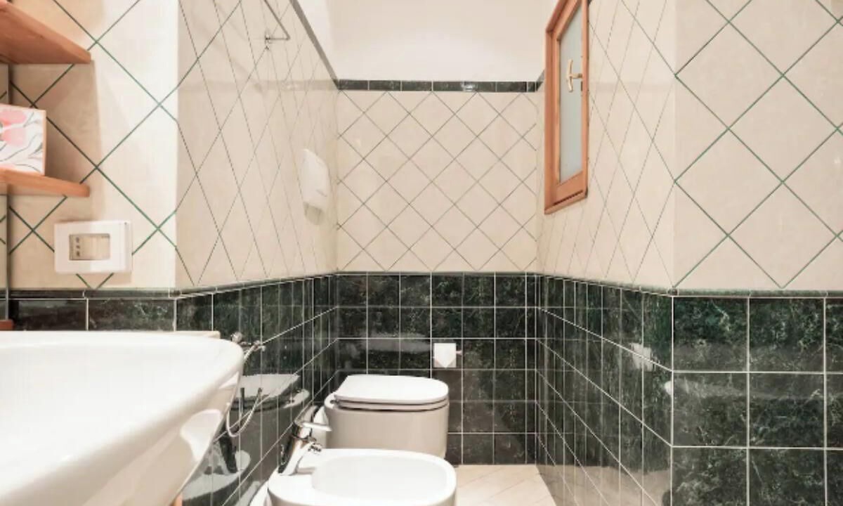 Photo of Bathroom in Rione XVIII Castro Pretorio