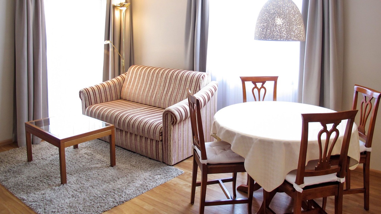 Photo of Livingroom in Postal