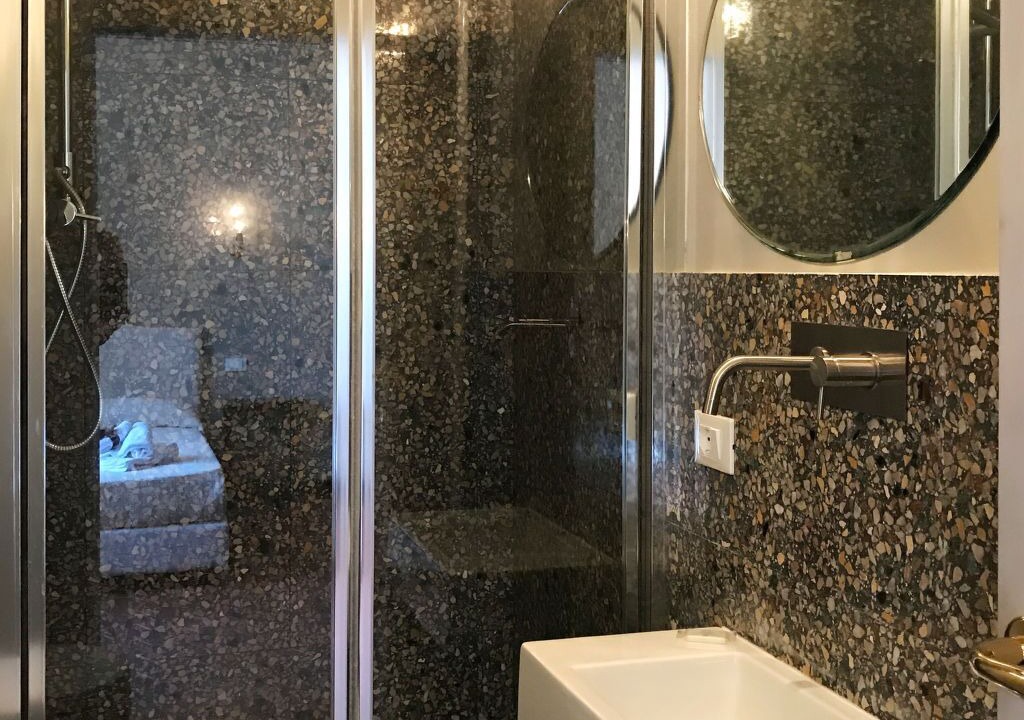 Photo of Bathroom in Loro Ciuffenna