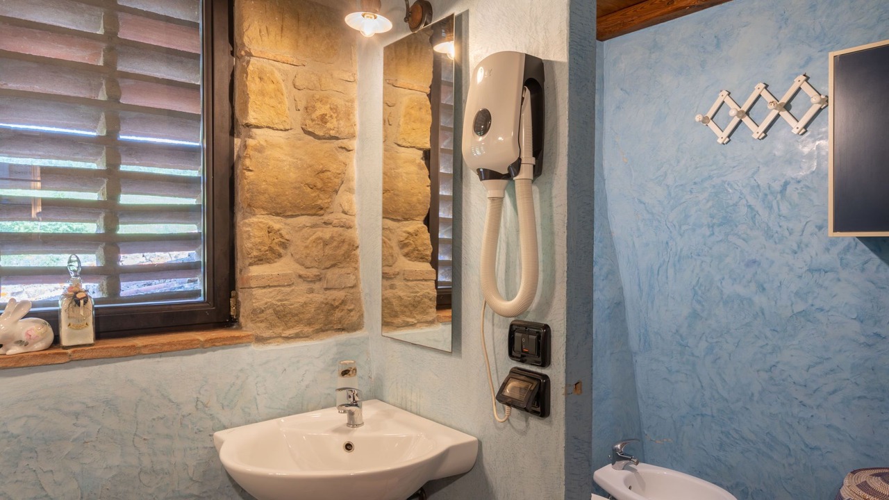 Photo of Bathroom in Twist