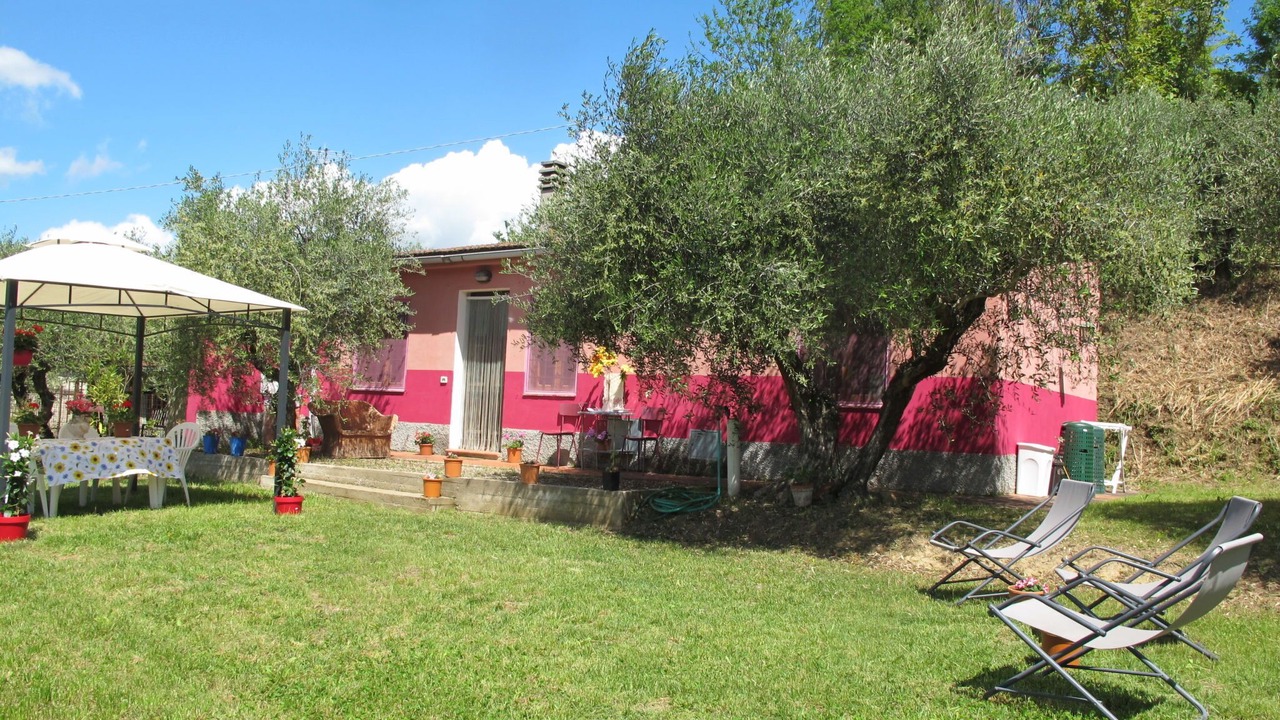 Photo of Others in Certaldo