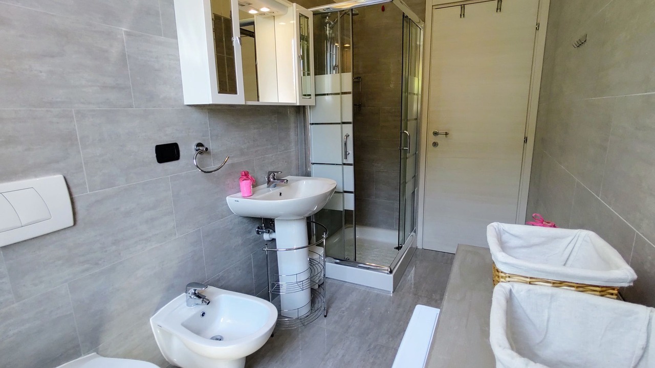 Photo of Bathroom in Aurogna