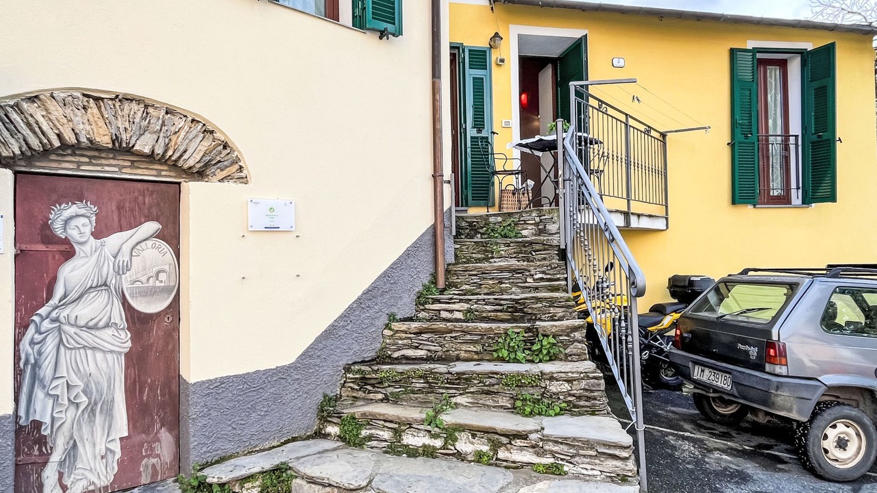 Photo of Others in Valloria