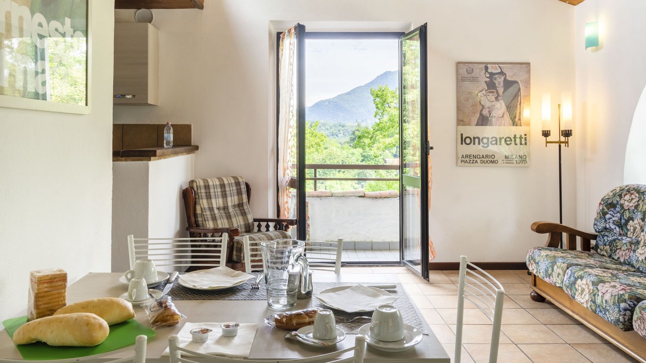 Photo of Bedroom in Arolo