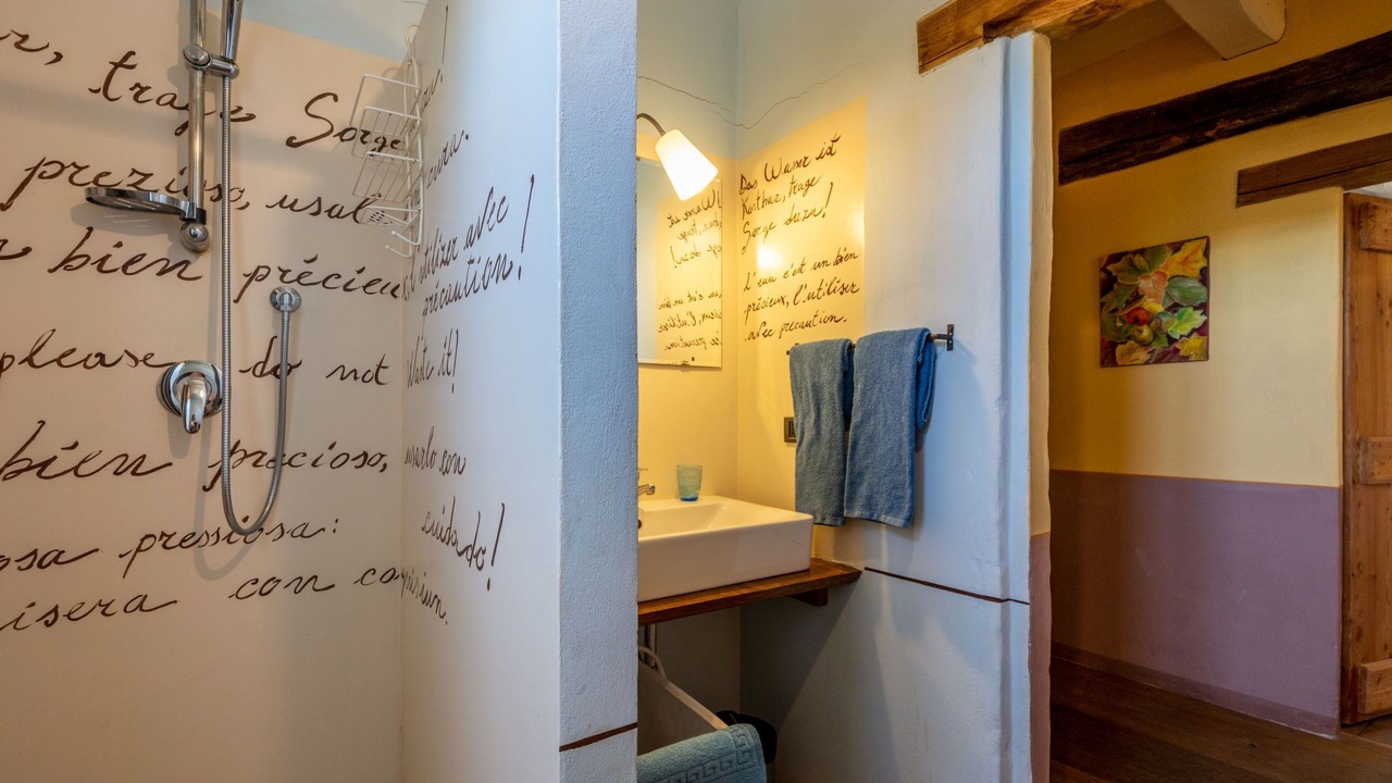 Photo of Bathroom in Cortemilia