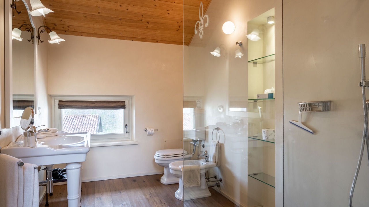 Photo of Bathroom in Costigliole d'Asti