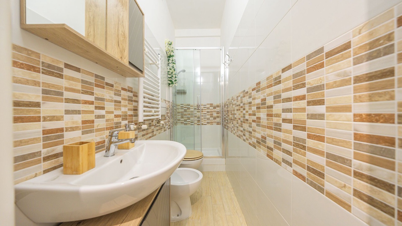 Photo of Bathroom in Zona XV Torre Maura